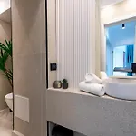 شقة Luxury Ultra & - Piata Romana