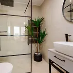 Luxury Ultra & - Piata Romana شقة *