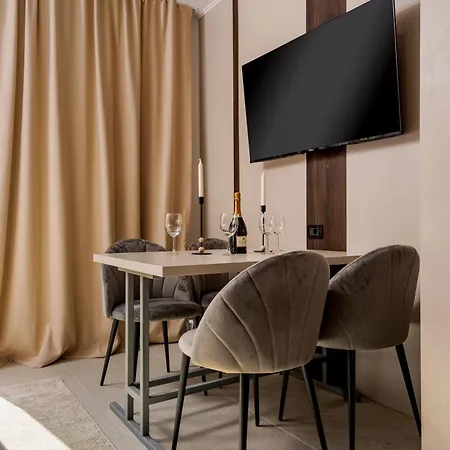 Luxury Ultra & - Piata Romana Bucareste
