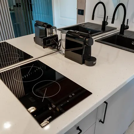 Luxury Ultra Apartment&studio - Piata Romana * Bucarest