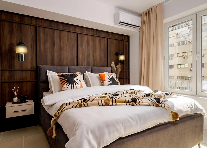 Luxury Ultra & - Piata Romana Apartamento
