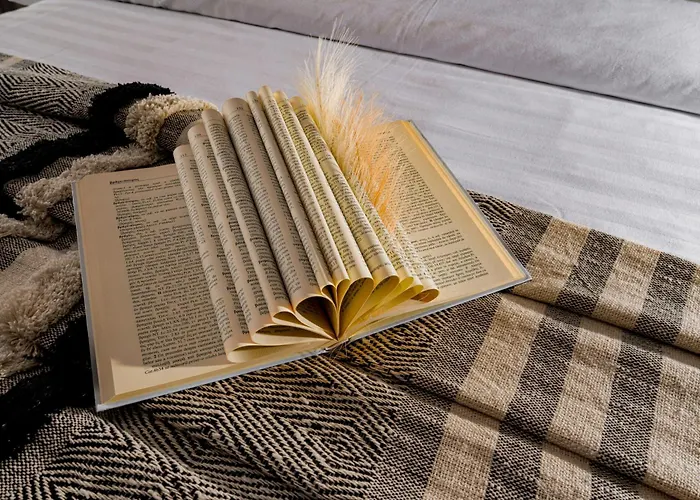 Luxury Ultra & - Piata Romana Διαμέρισμα *